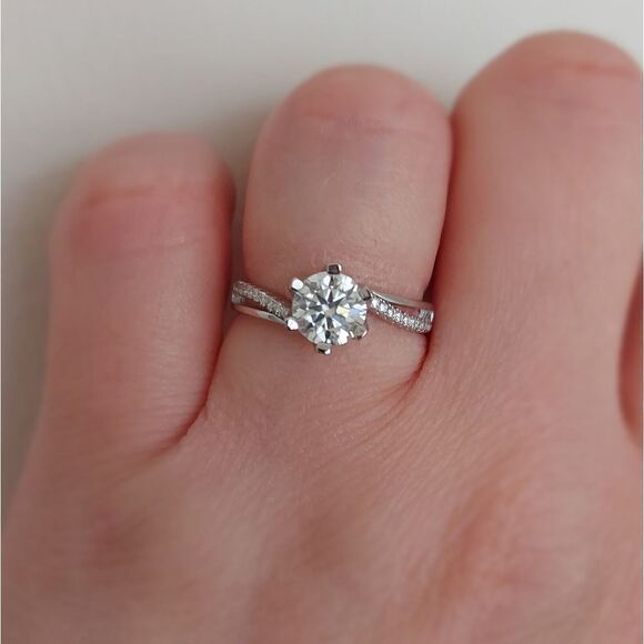 1 Carat Wave Moissanite 925 Silver Engagement - Picture 3 of 12